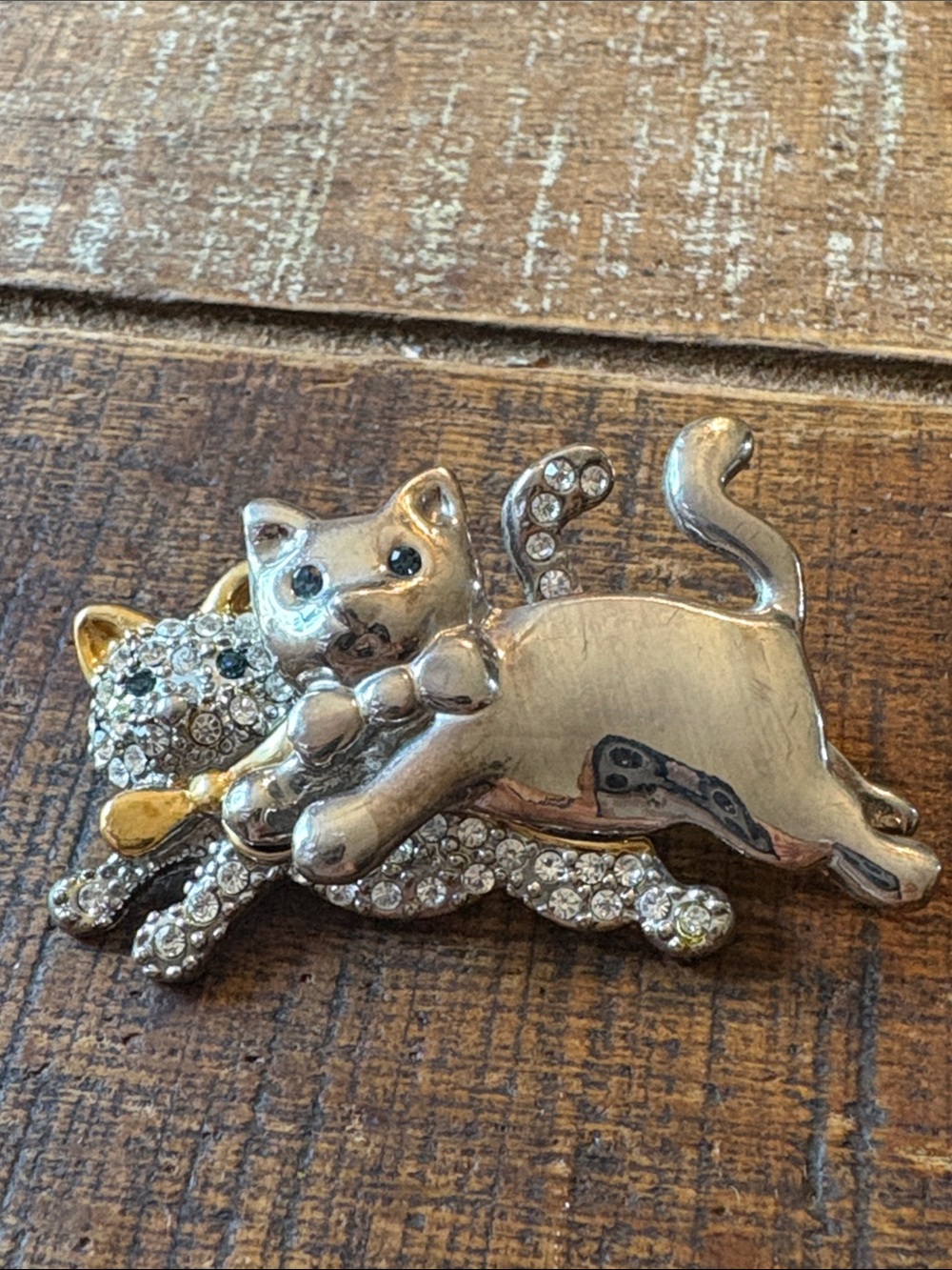 Vintage Kitty Cat Rhinestone Brooch/Pin